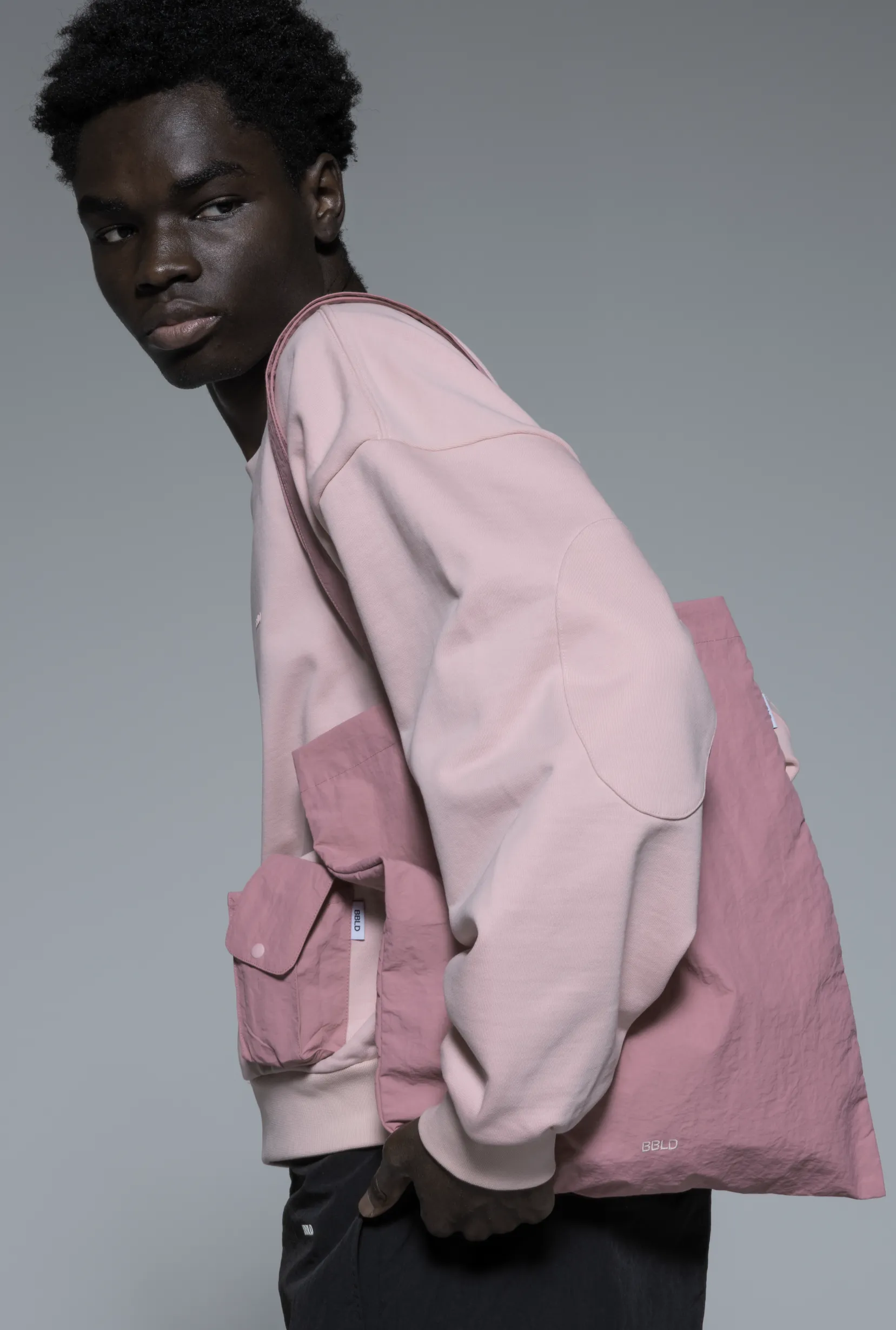 T/Z designの最新コレクション着用モデル